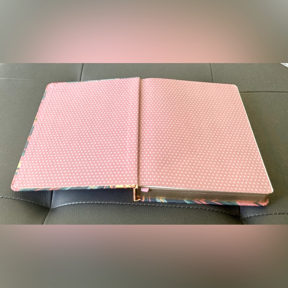 🎁BUNDLE DEAL!!🎁 Paper Studio Weekly Planner/Stay Positive Journal - Picture 8 of 10